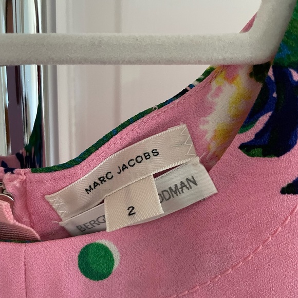 MARC JACOBS NWOT! Pink floral blouse with peplum detail. - Picture 5 of 14